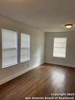 519 walton San Antonio, TX 78225